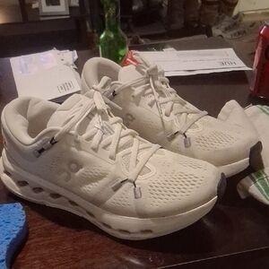 On Cloud Cloudsurfer 2 US Size 9.5 3WF10103334 Ivory/Ivory